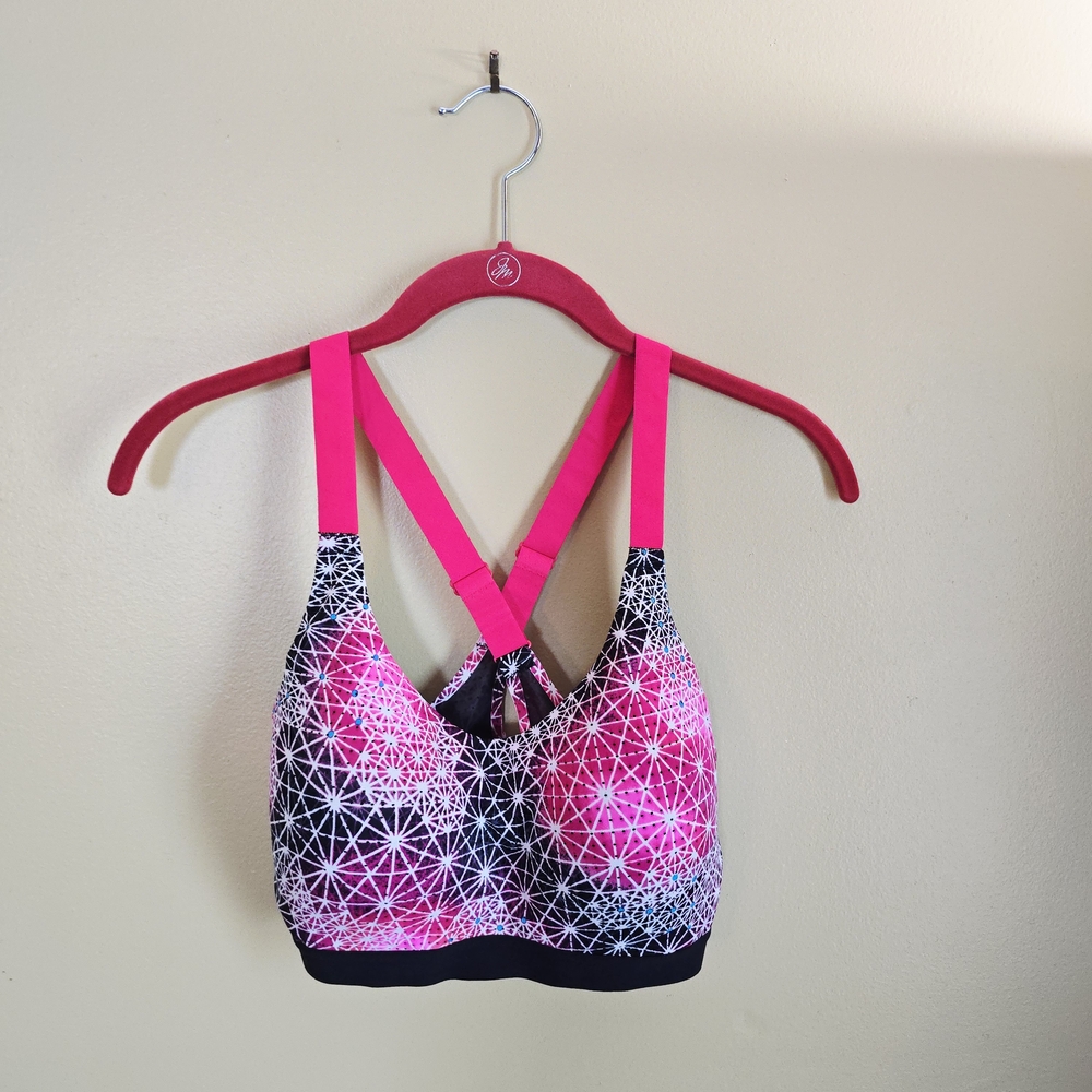 Pink and Black Geometric Sports Bra